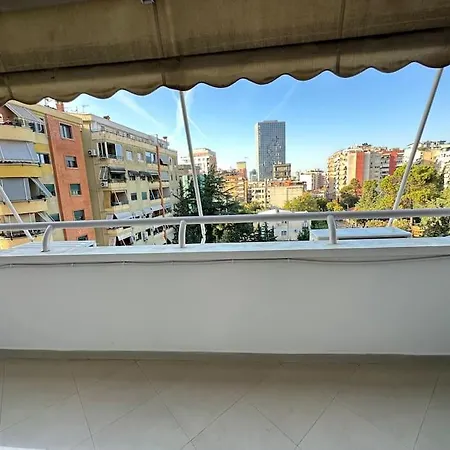 Near Air Albania Stadium Apartment